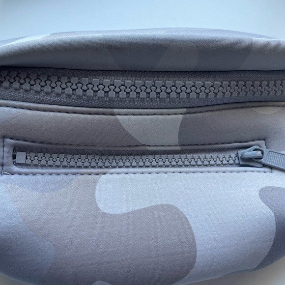 Dagne Dover Ace Gray Camouflage Belt Bag (Unisex) - Picture 2 of 4